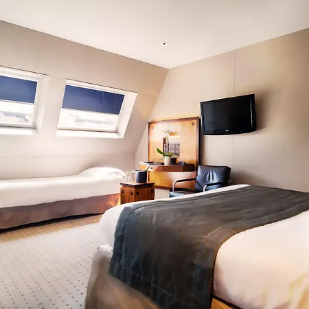 Chateaudun Opera Hotel