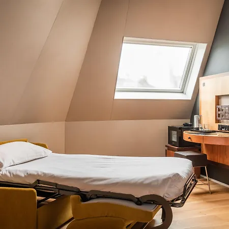 ホテル Chateaudun Opera