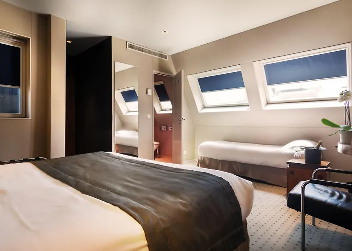 Chateaudun Opera Hotel