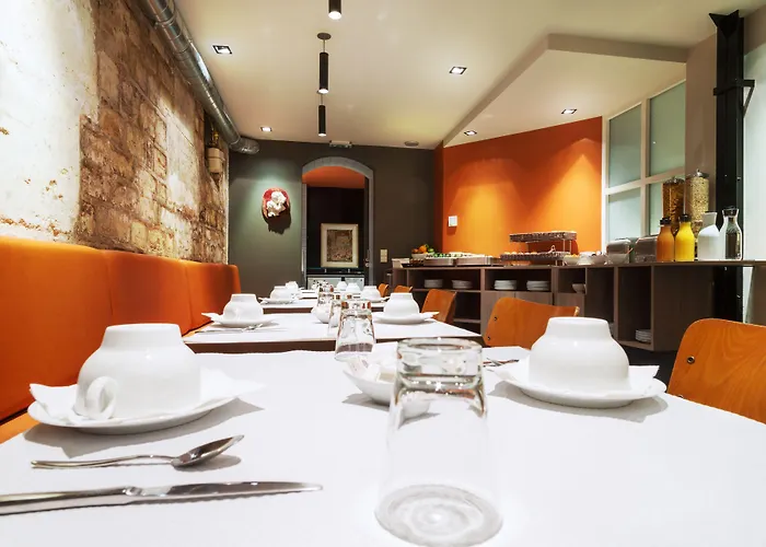 Chateaudun Opera Hotel 3*