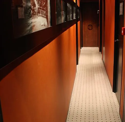 ホテル Chateaudun Opera パリ