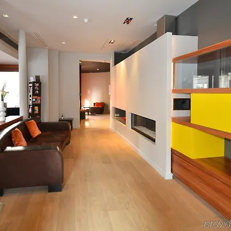 Châteaudun Opéra Hotel 3*