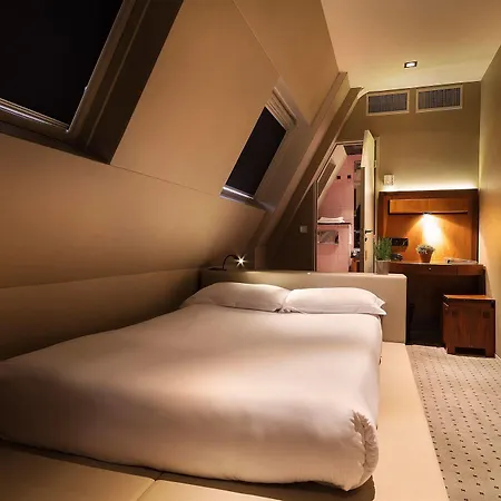 Châteaudun Opéra 3* Paris